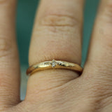 arbutus band in 14k yellow gold with small diamond