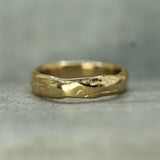 14k yellow gold calm waters band