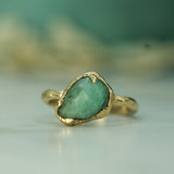 10 yellow gold emerald rosecut ring