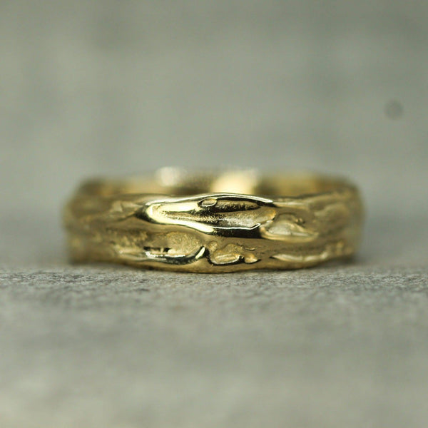 flowing tides gold wedding band 