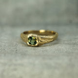 green sapphire yellow wgold ring