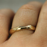 Calm Waters Band (3mm-4mm)