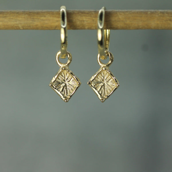 10k gold sleeper charms 