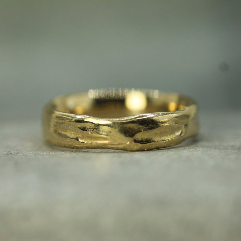 calm waters men's bands in 14k yellow gold 