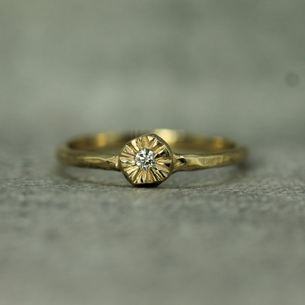 diamond little sun gold ring 