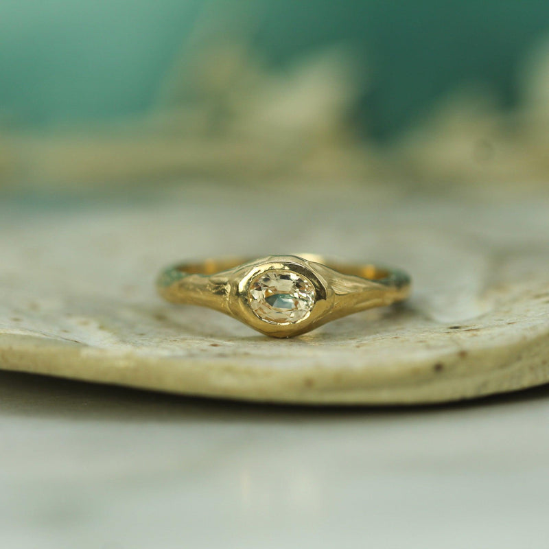14k yellow gold signet ring with sapphire 