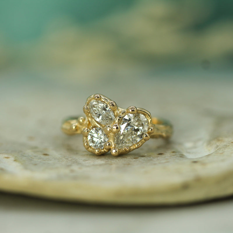14k yellow gold lab-grown diamond cluster trio ring 
