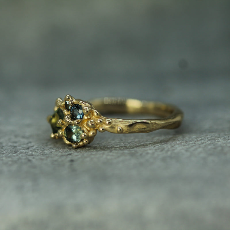 14k yellow gold textured sapphire cluster ring 