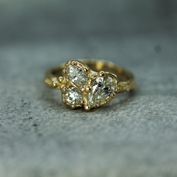 lab-grown diamond cluster trio ring in 14k yellow gold 