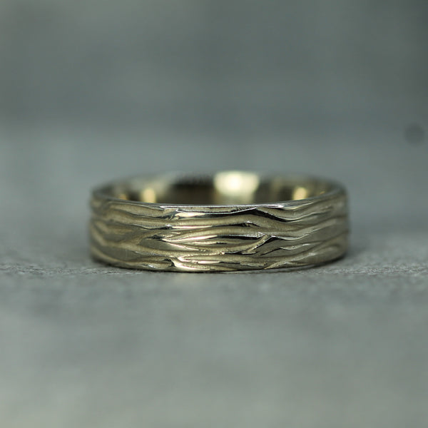 cathedral grove wedding band in 14k white gold 