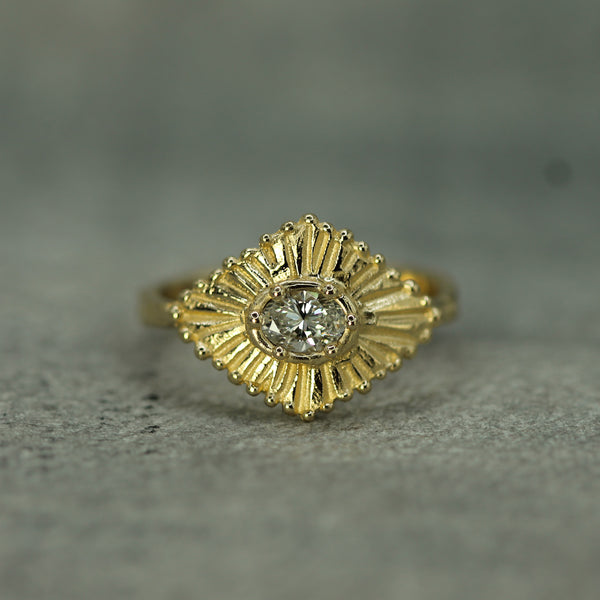 lab-grown diamond gold ring