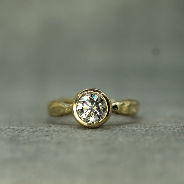 diamond engagement ring 