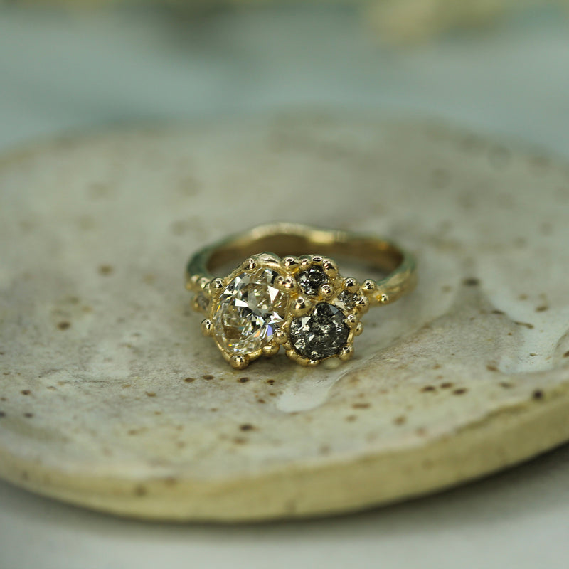 ocean inspired engagement ring with diamonds and bubbles 