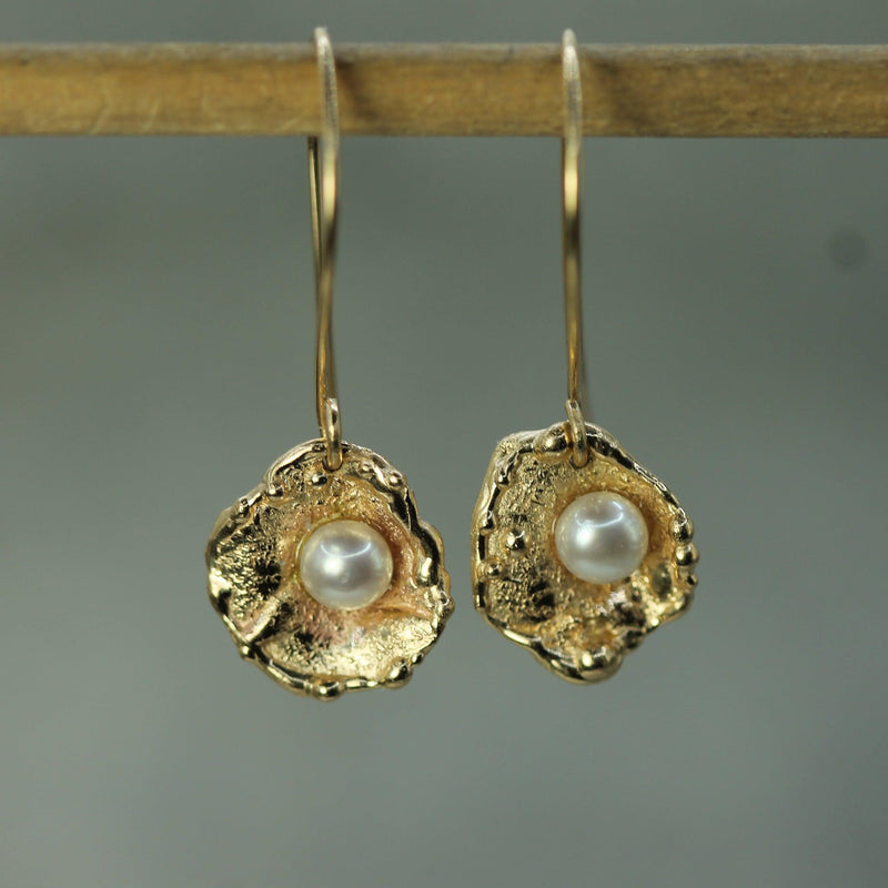 10k gold earrings with freshwater pearls 