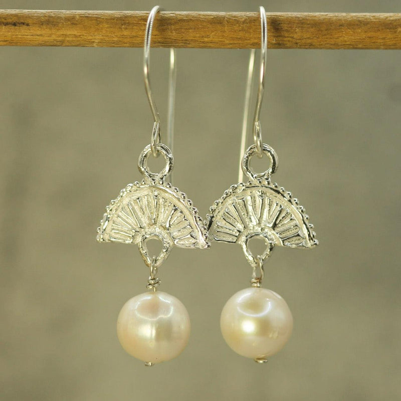 Moonrise Pearl Earrings