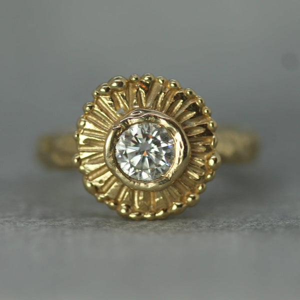 sun inspired diamond ring in yellow gold 
